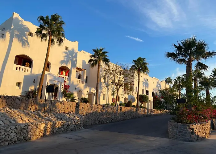 Harem At Coral Bay Otel